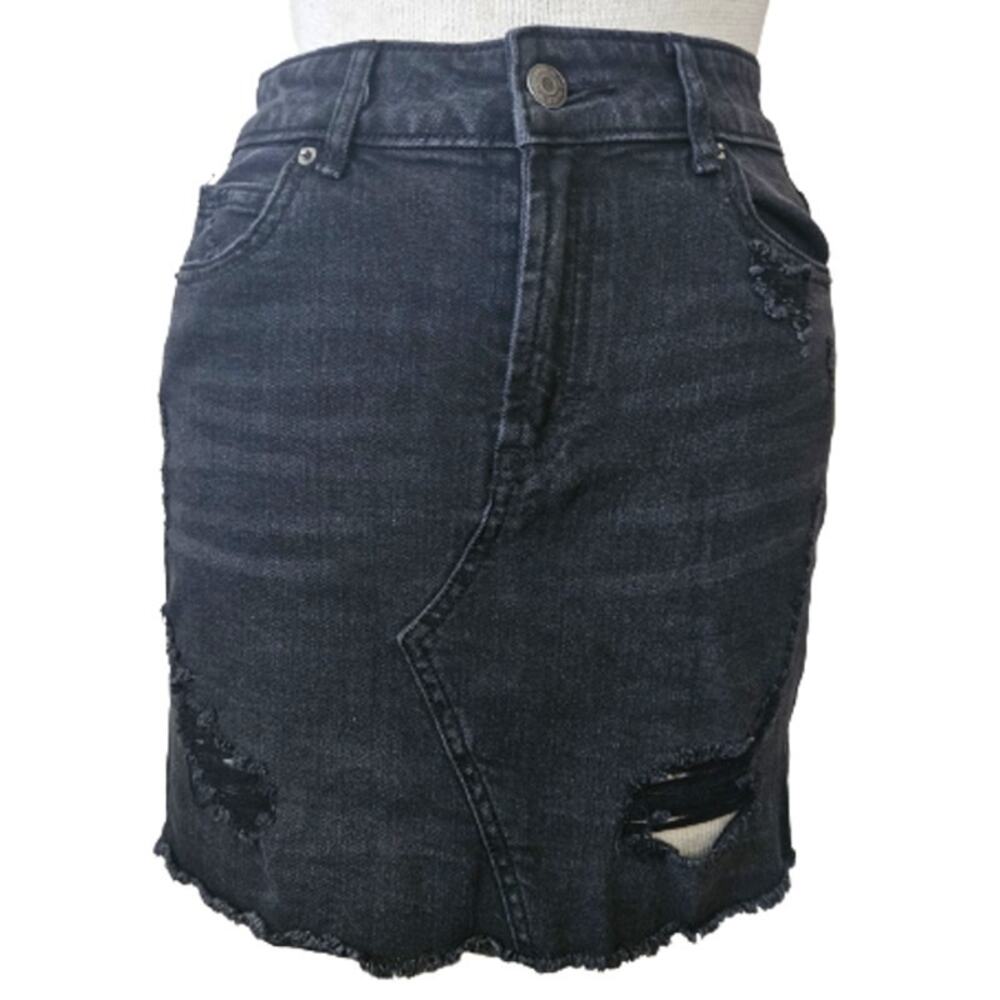 Black Distressed Demin Mini Skirt Size 00